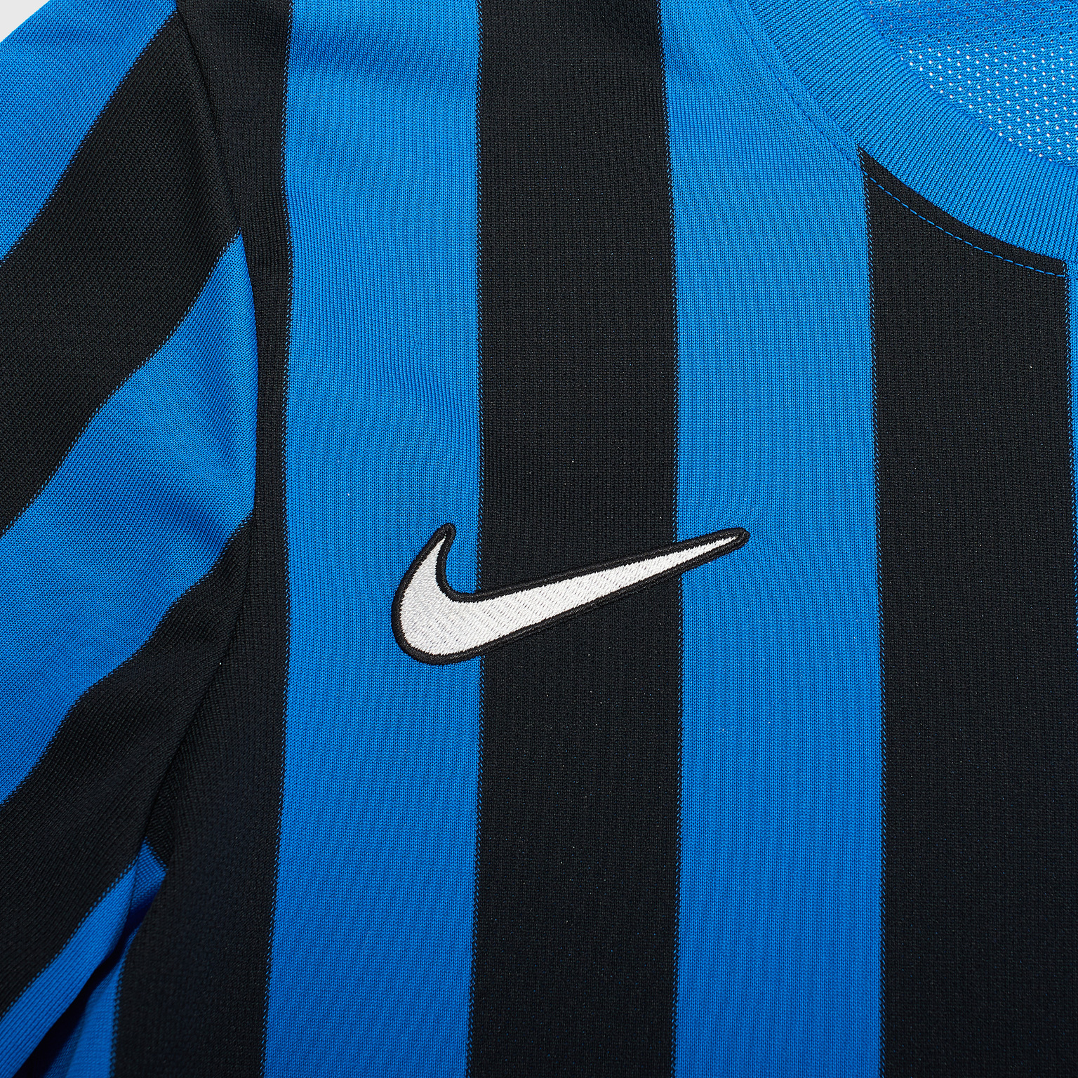 Футболка Nike Striped Division IV SS CW3813-463