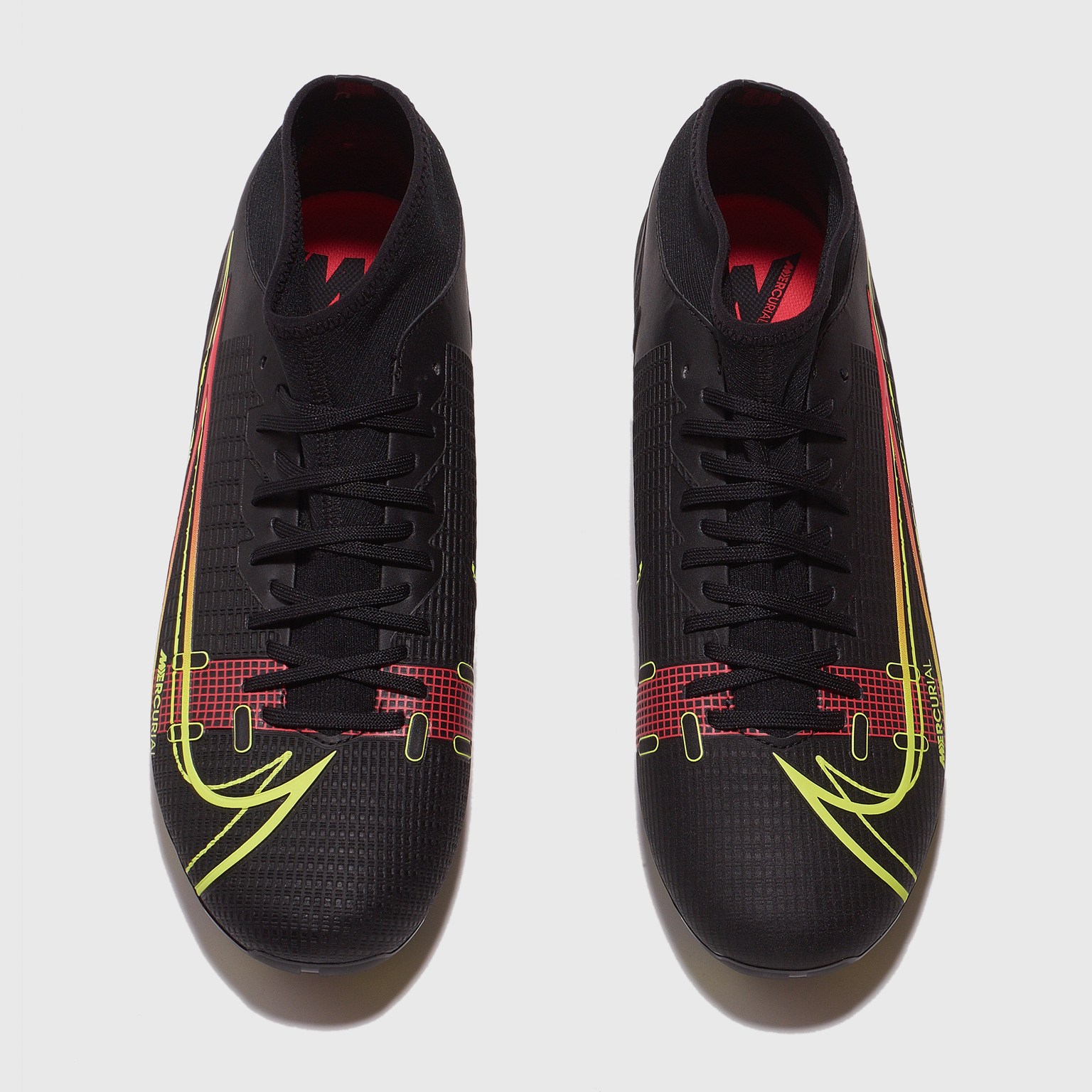 Бутсы Nike Superfly 8 Academy FG/MG CV0843-090