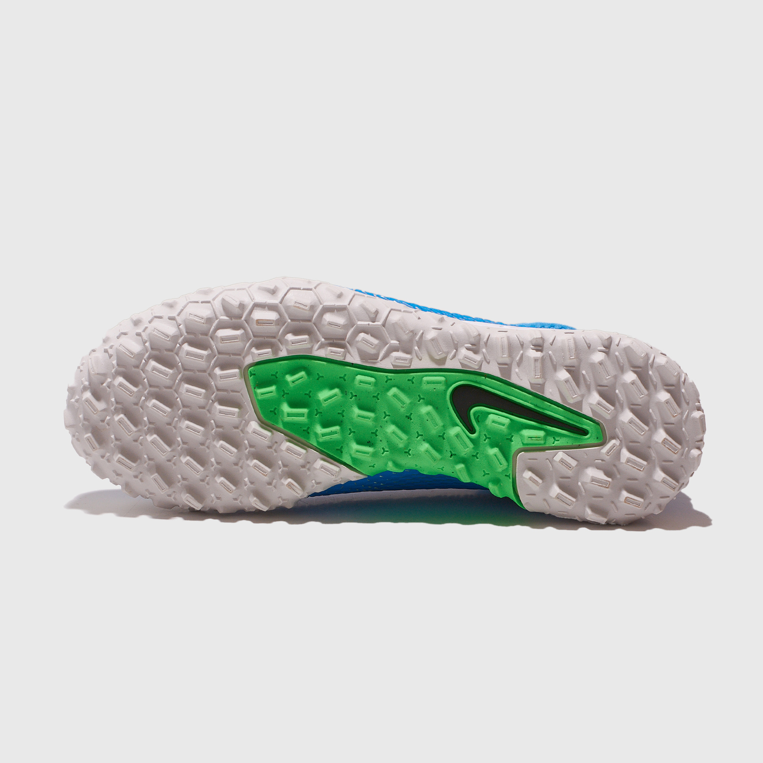 Шиповки детские Nike Phantom GT Academy DF TF CW6695-400