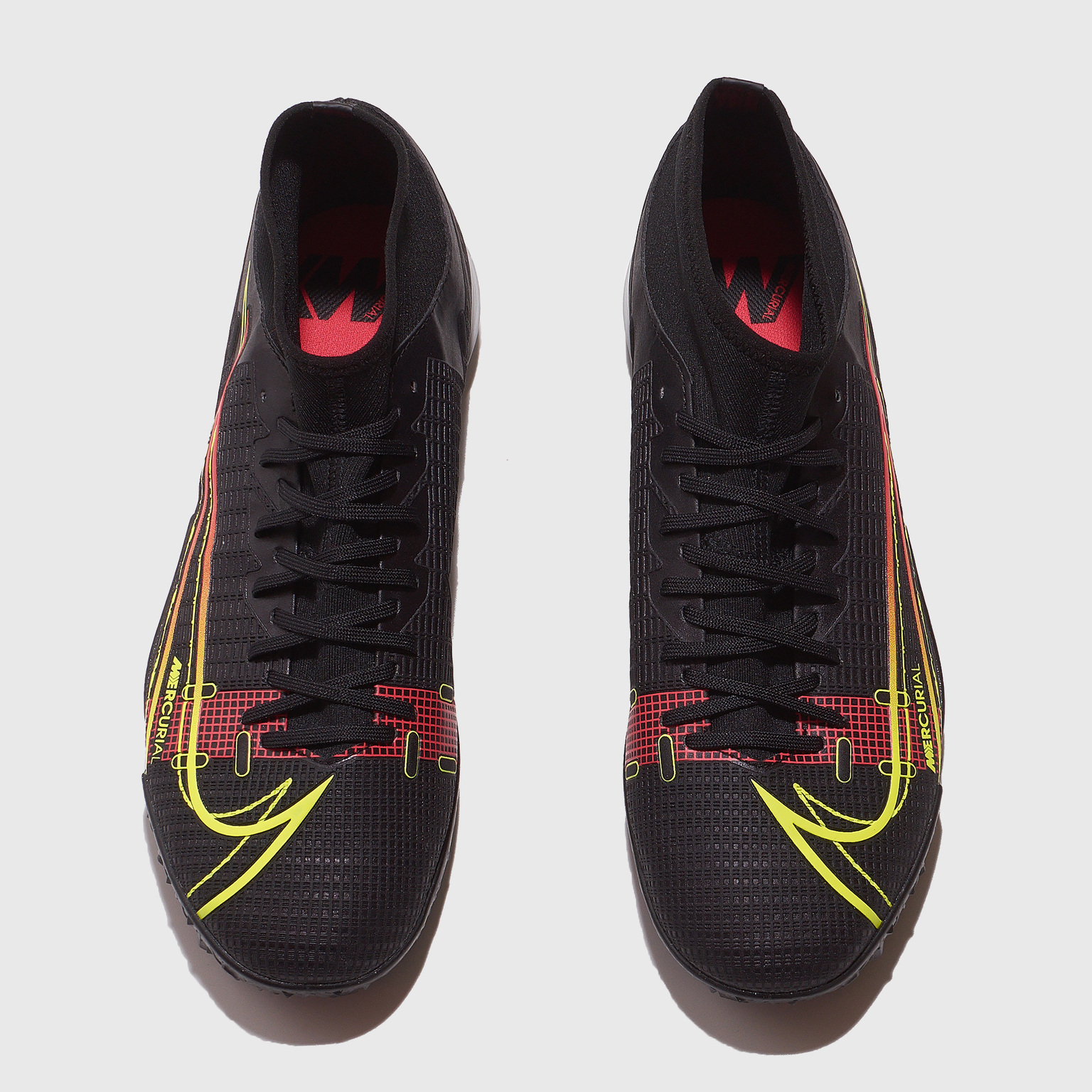 Шиповки Nike Superfly 8 Academy TF CV0953-090