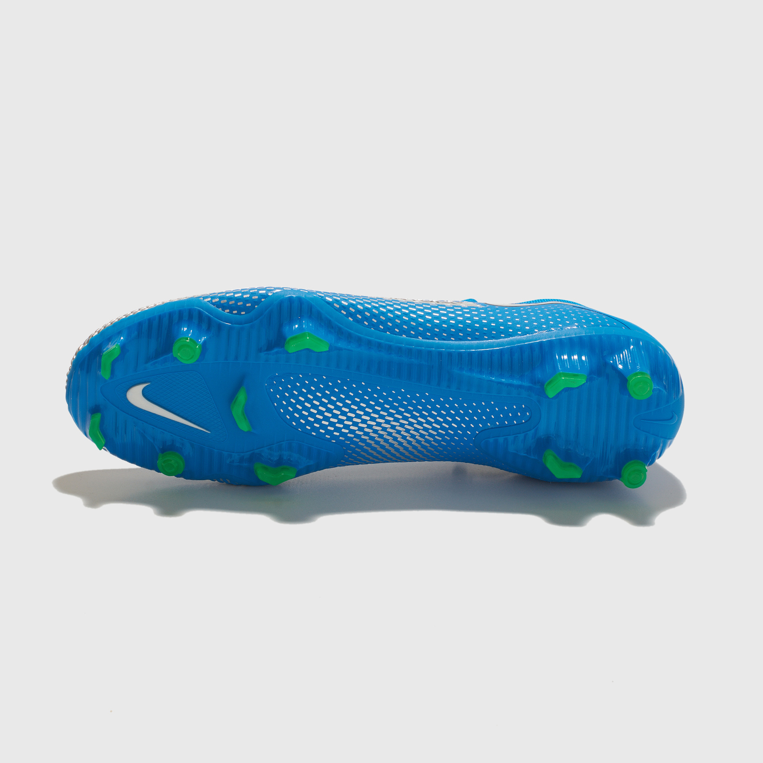 Бутсы Nike Phantom GT Pro FG CK8451-400