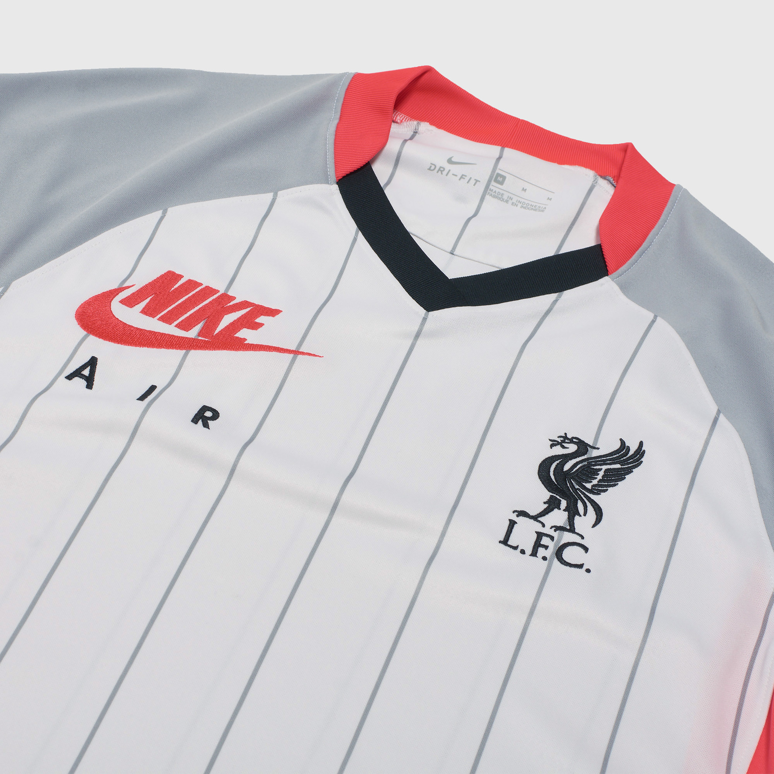 Футболка игровая Nike Liverpool Air Max сезон 2020/21
