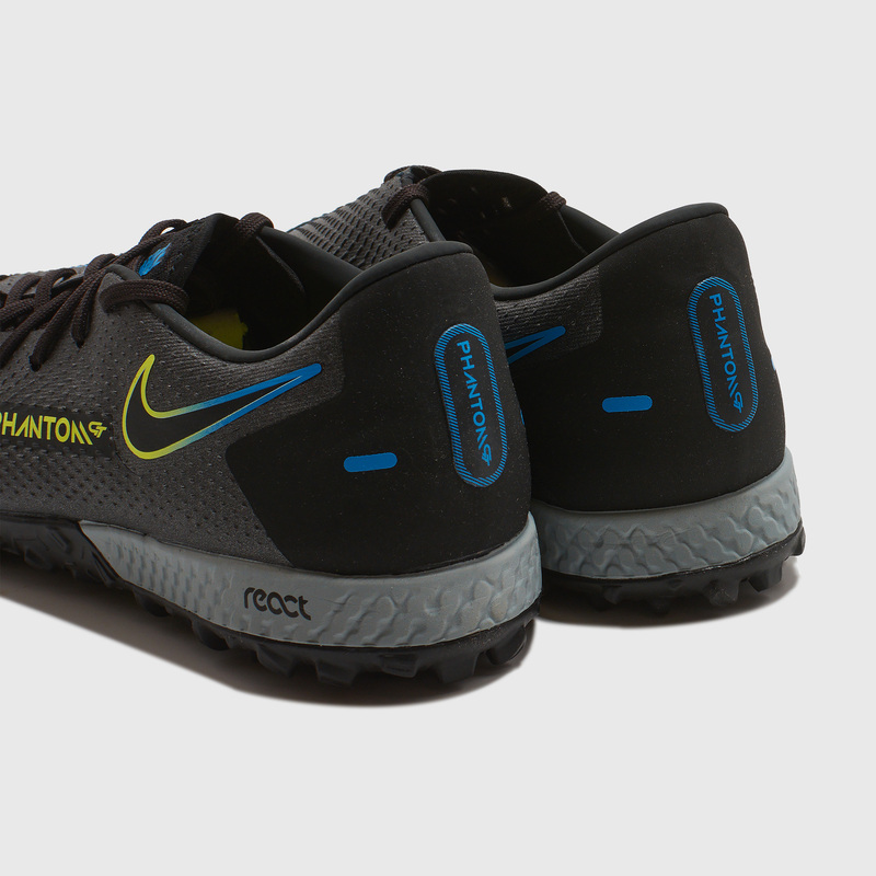 Шиповки Nike React Phantom GT Pro TF CK8468-090