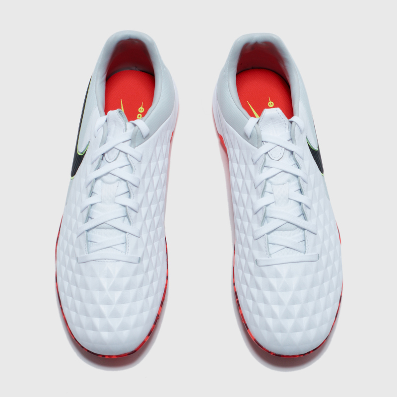 Шиповки Nike Legend 8 Pro TF AT6136-106