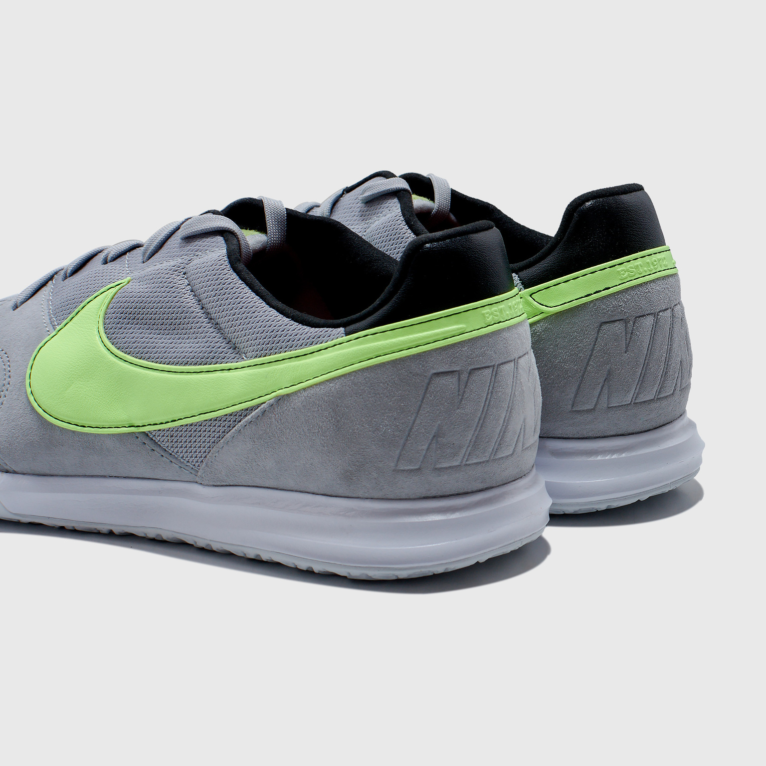 Футзалки Nike Premier II Sala AV3153-012