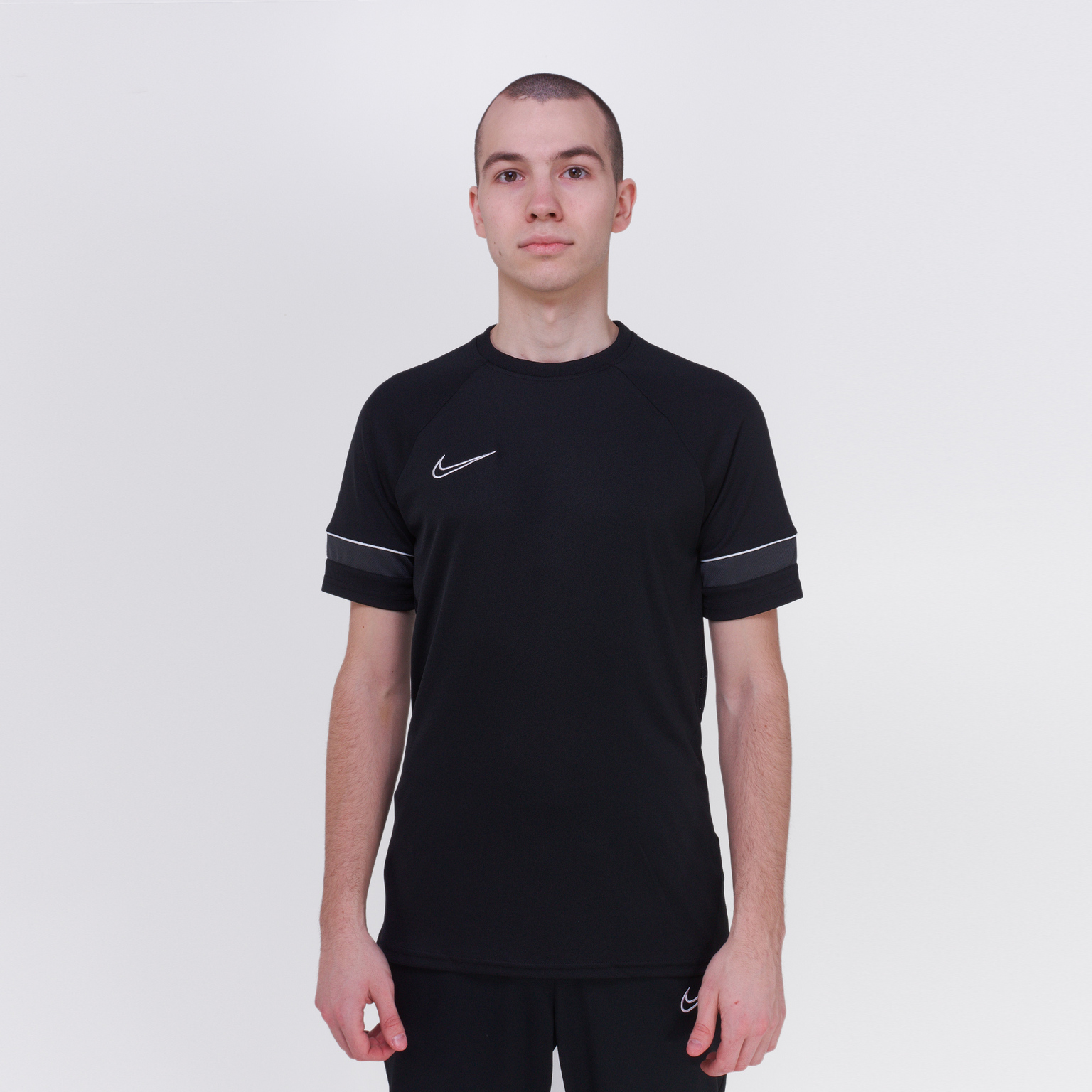 Футболка тренировочная Nike Academy21 Top SS CW6101-014