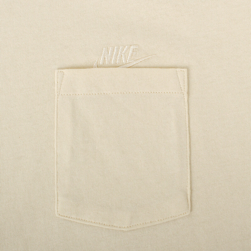 Футболка хлопковая Nike Tee Essential Pocket DB3249-113
