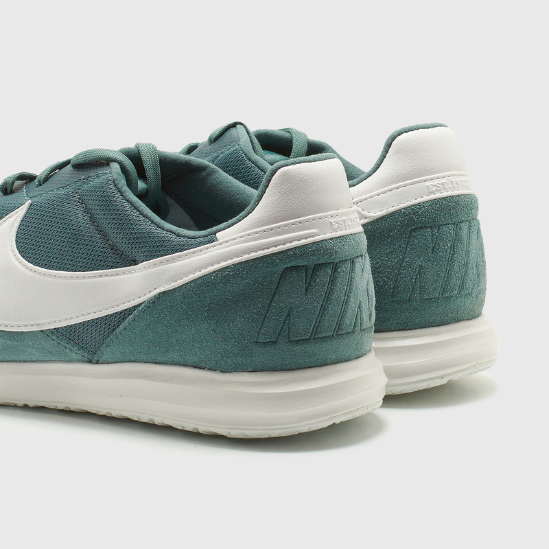 Футзалки Nike Premier II Sala AV3153-300