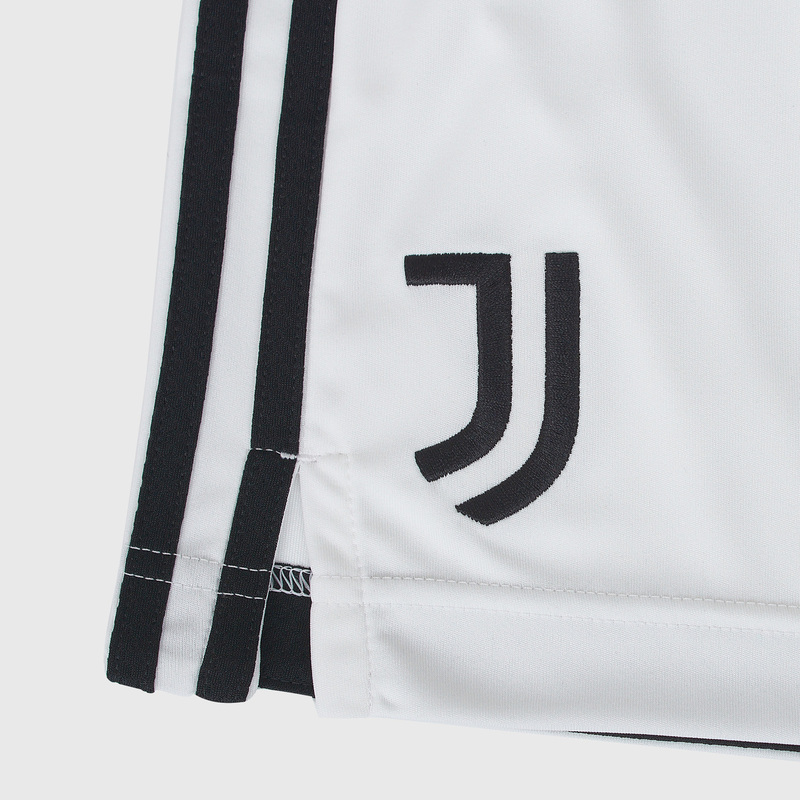 Шорты игровые домашние Adidas Juventus сезон 2021/22