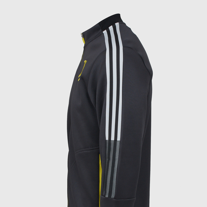 Олимпийка Adidas Juventus сезон 2021/22