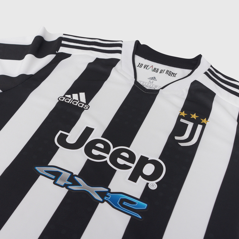 Футболка игровая домашняя Adidas Juventus сезон 2021/22