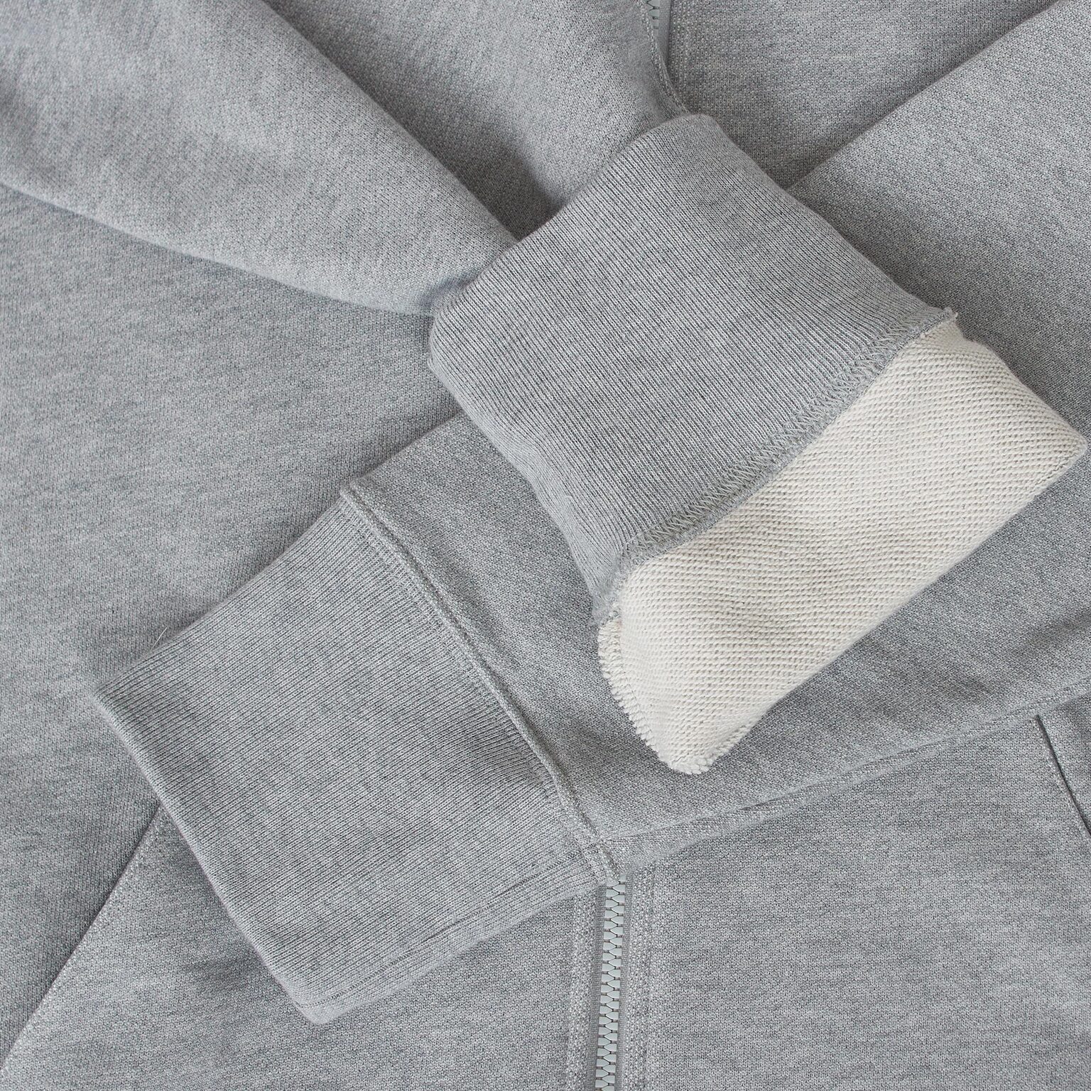 Толстовка Adidas Comfy & Chill H45371