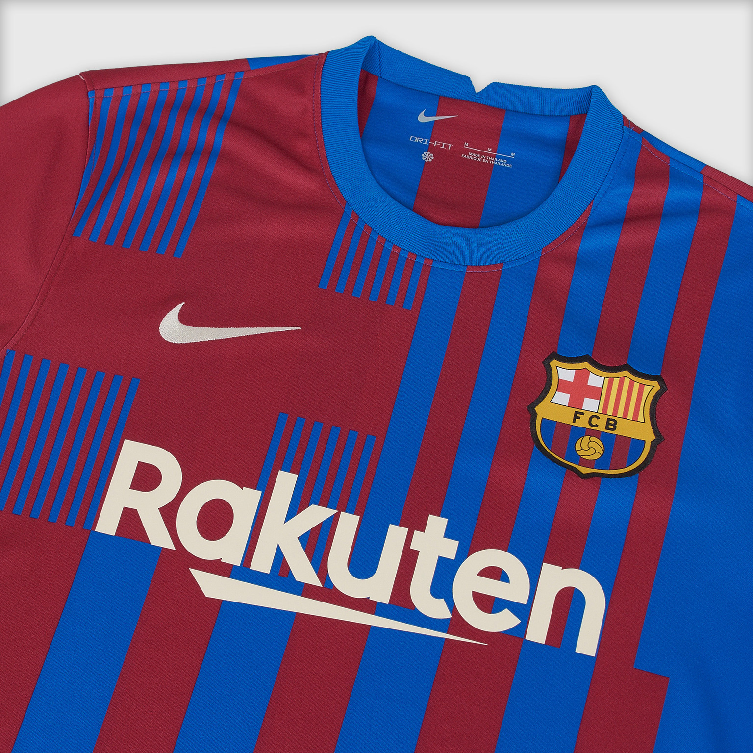 Футболка игровая домашняя Nike Barcelona сезон 2021/22