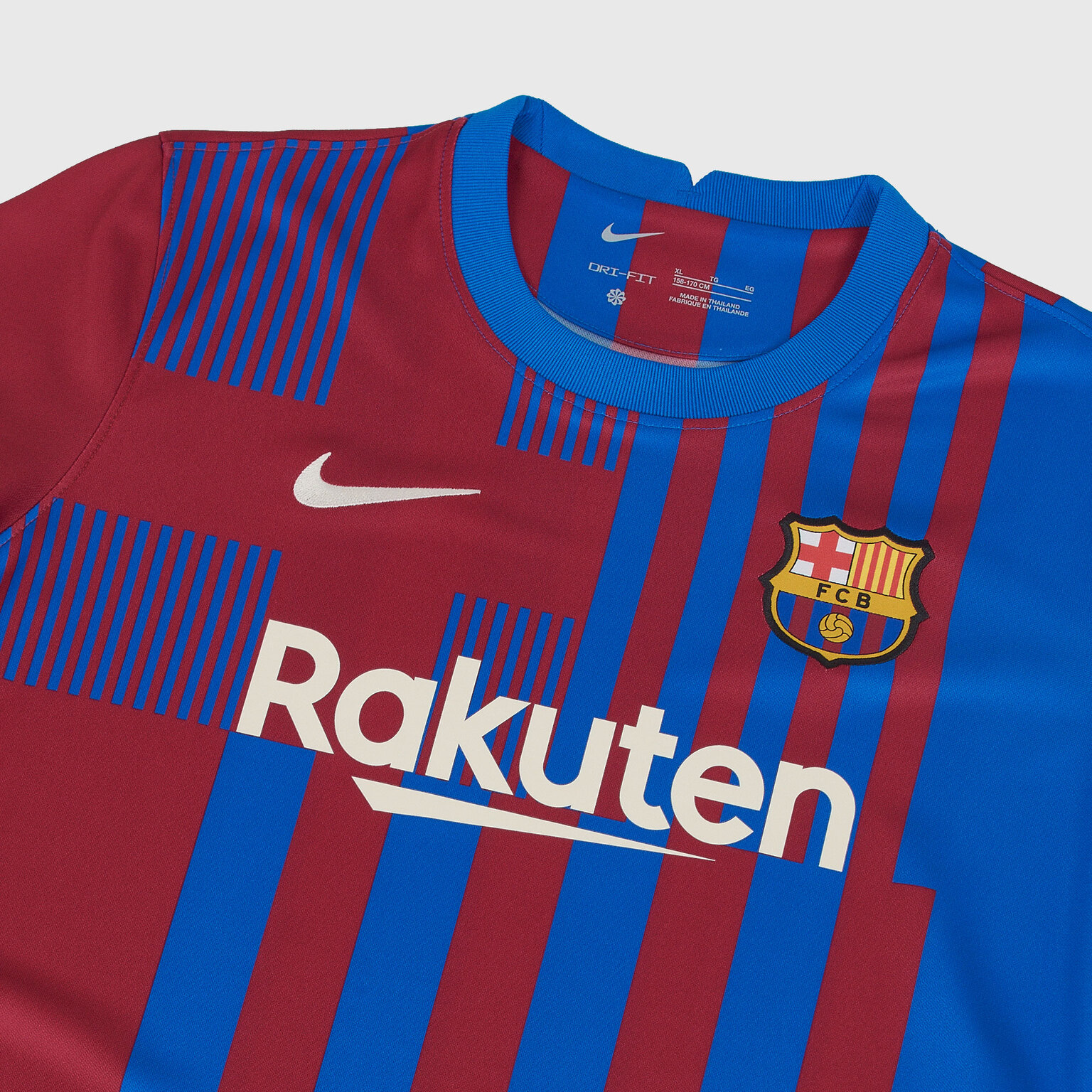 Футболка домашняя подростковая Nike Barcelona сезон 2021/22