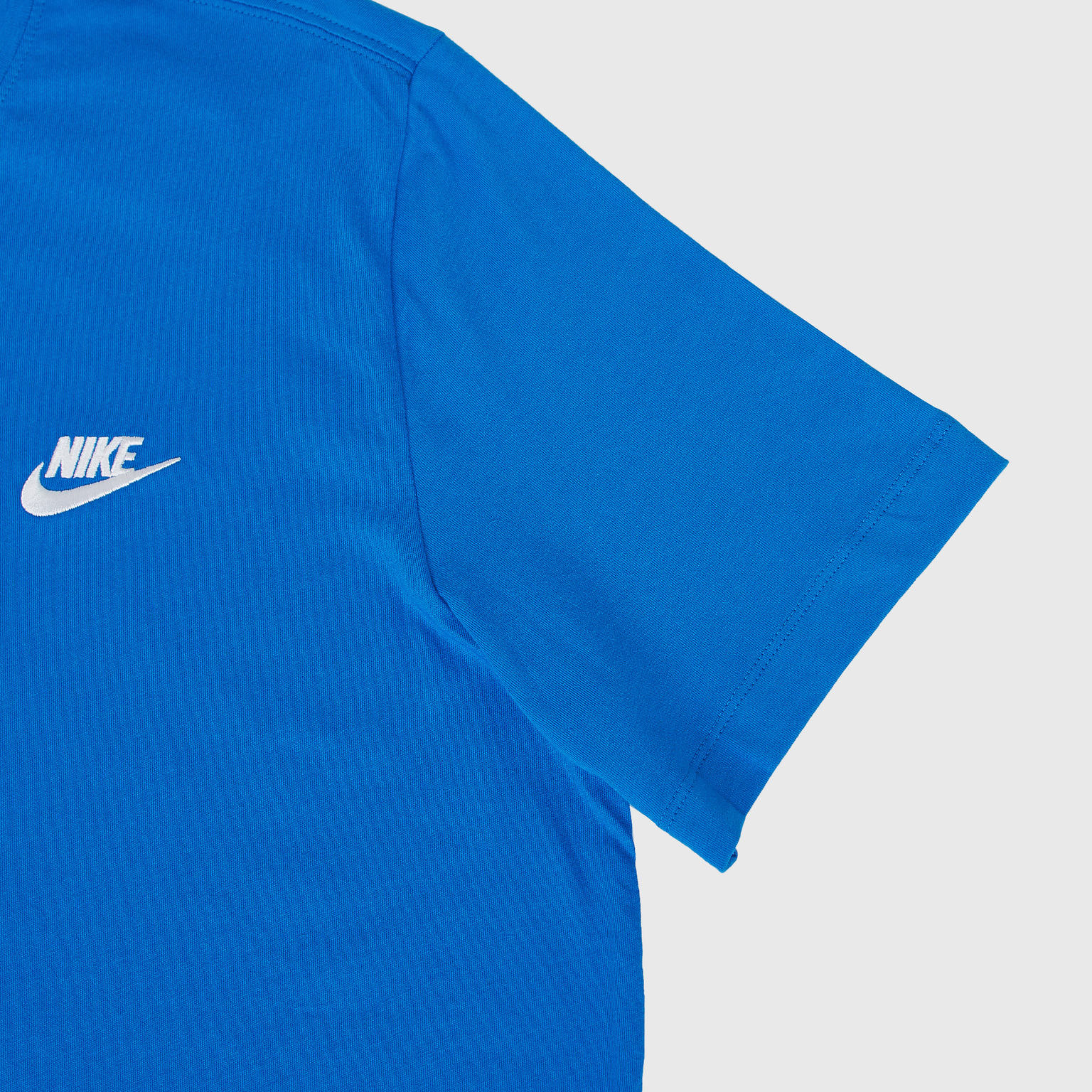 Футболка хлопковая Nike Club Tee AR4997-403