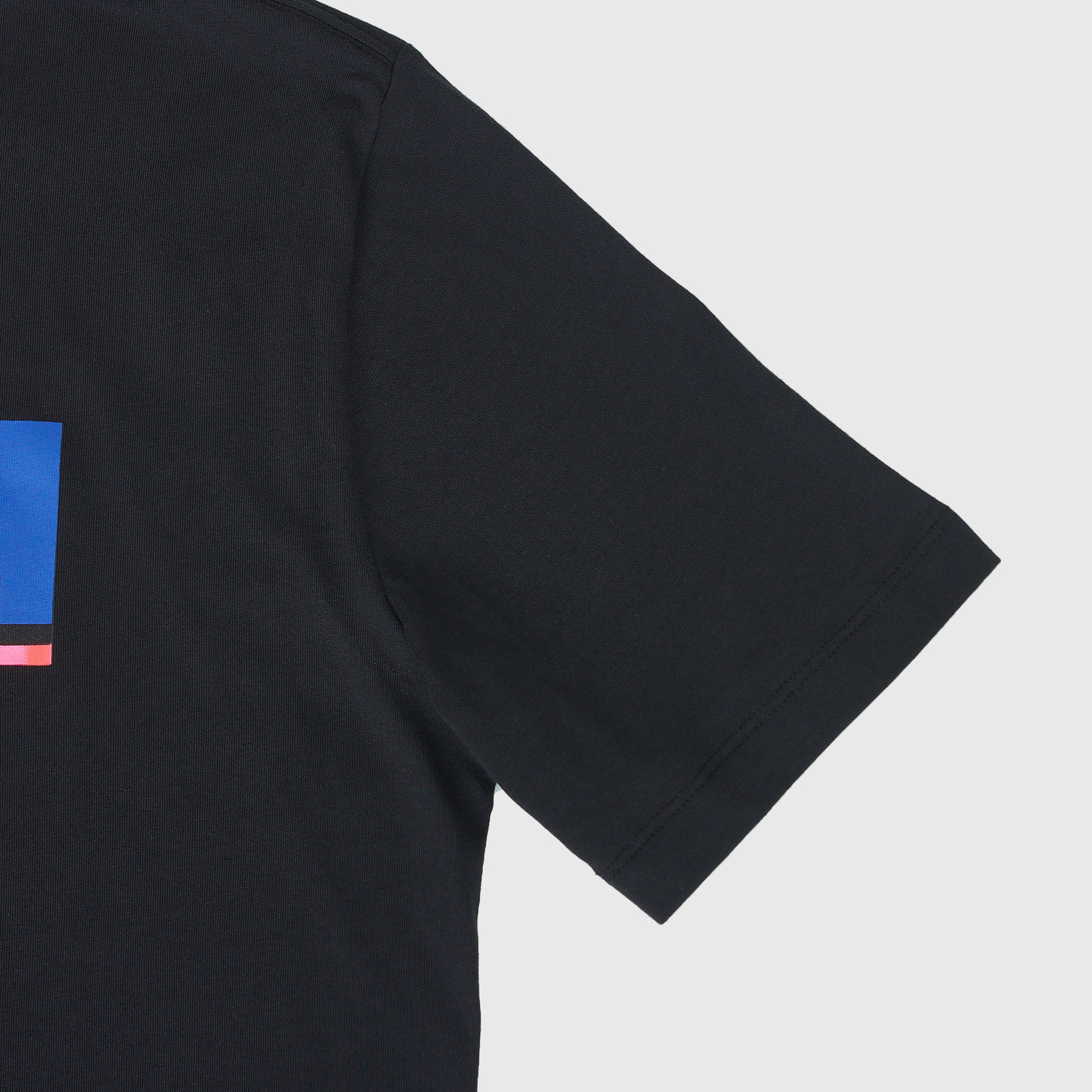 Футболка Nike F.C. Tee Seasonal Graphic2 DA7763-010