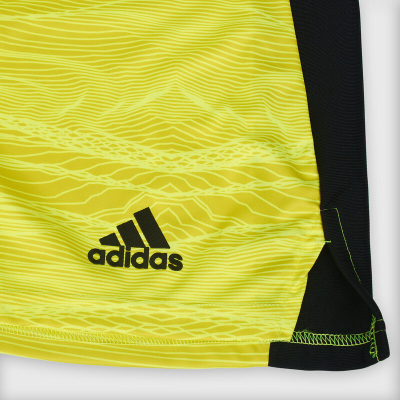 Шорты игровые Adidas Con21 GG3764