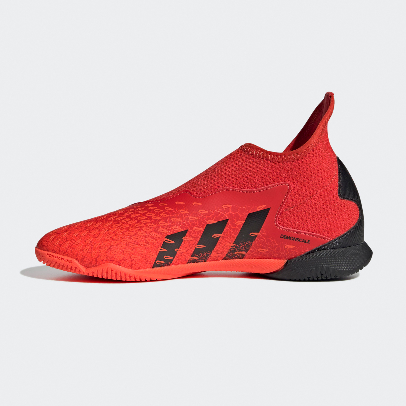 Футзалки детские Adidas Predator Freak.3 LL IN FY7870