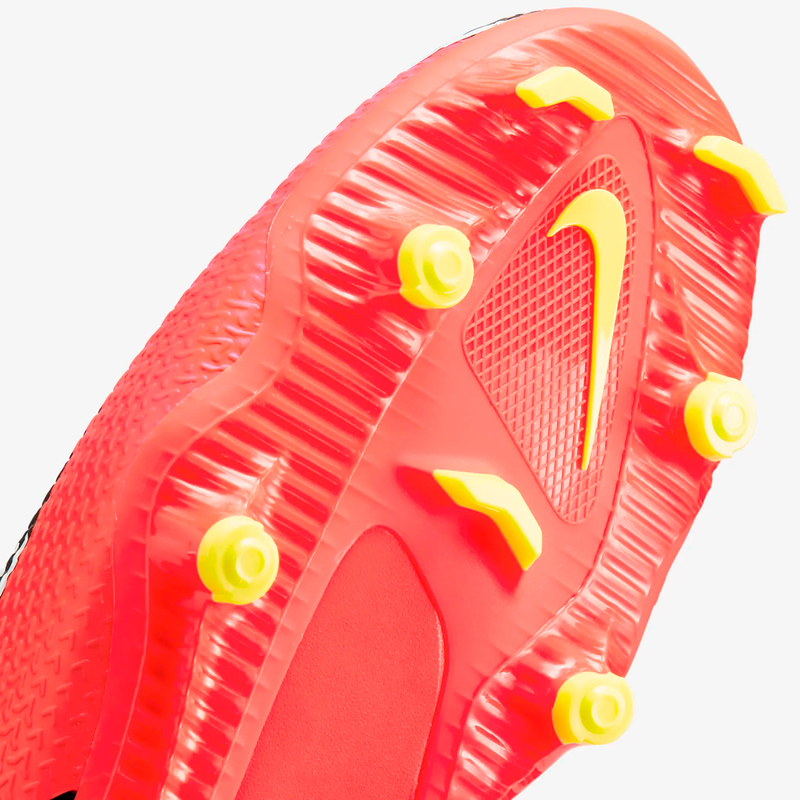 Бутсы Nike Phantom GT2 Academy DF FG/MG DC0797-167