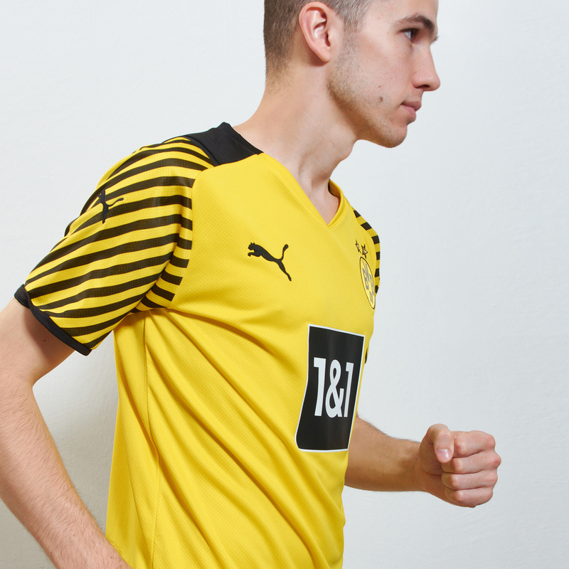 Футболка игровая домашняя Puma Borussia Dortmund сезон 2021/2022