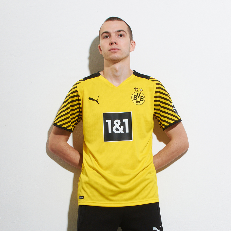 Футболка игровая домашняя Puma Borussia Dortmund сезон 2021/2022