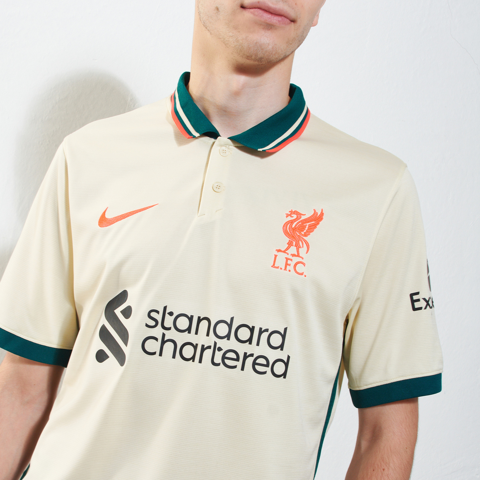 Футболка игровая выездная Nike Liverpool сезон 2021/22