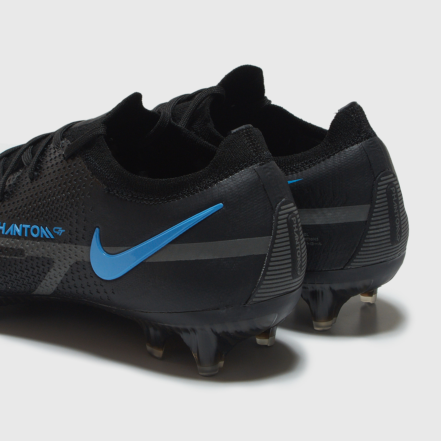 Бутсы Nike Phantom GT2 Elite FG CZ9890-004