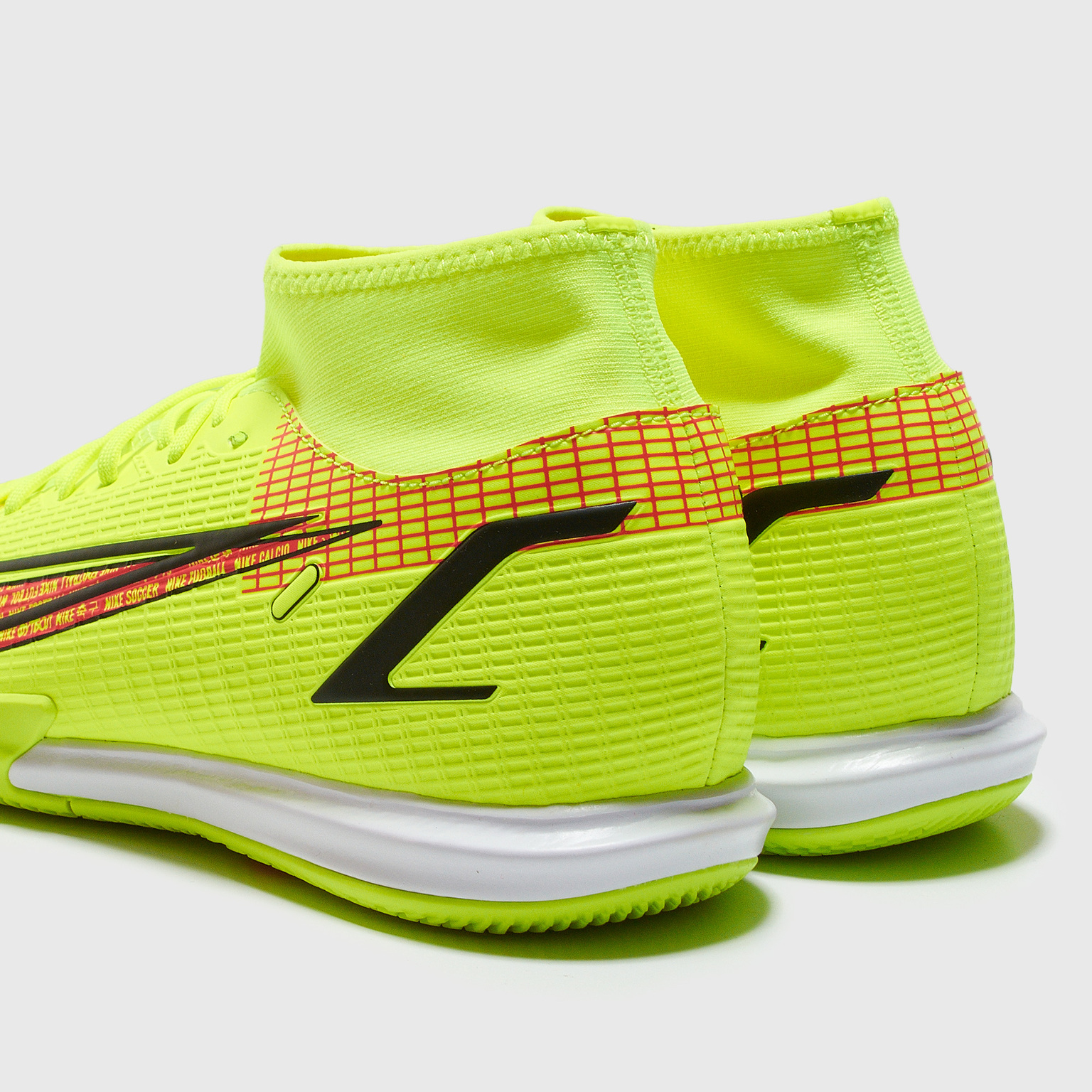 mercurial superfly 8 academy ic