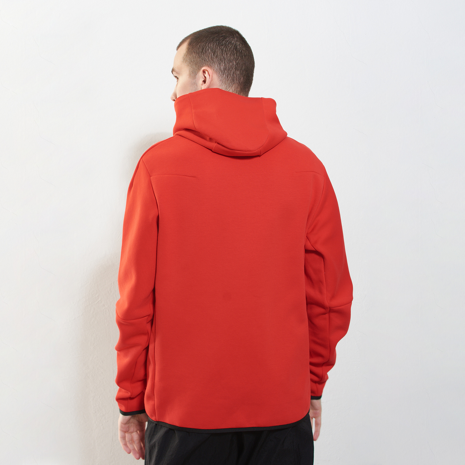 Толстовка Nike Liverpool Tech Fleece DD9716-612