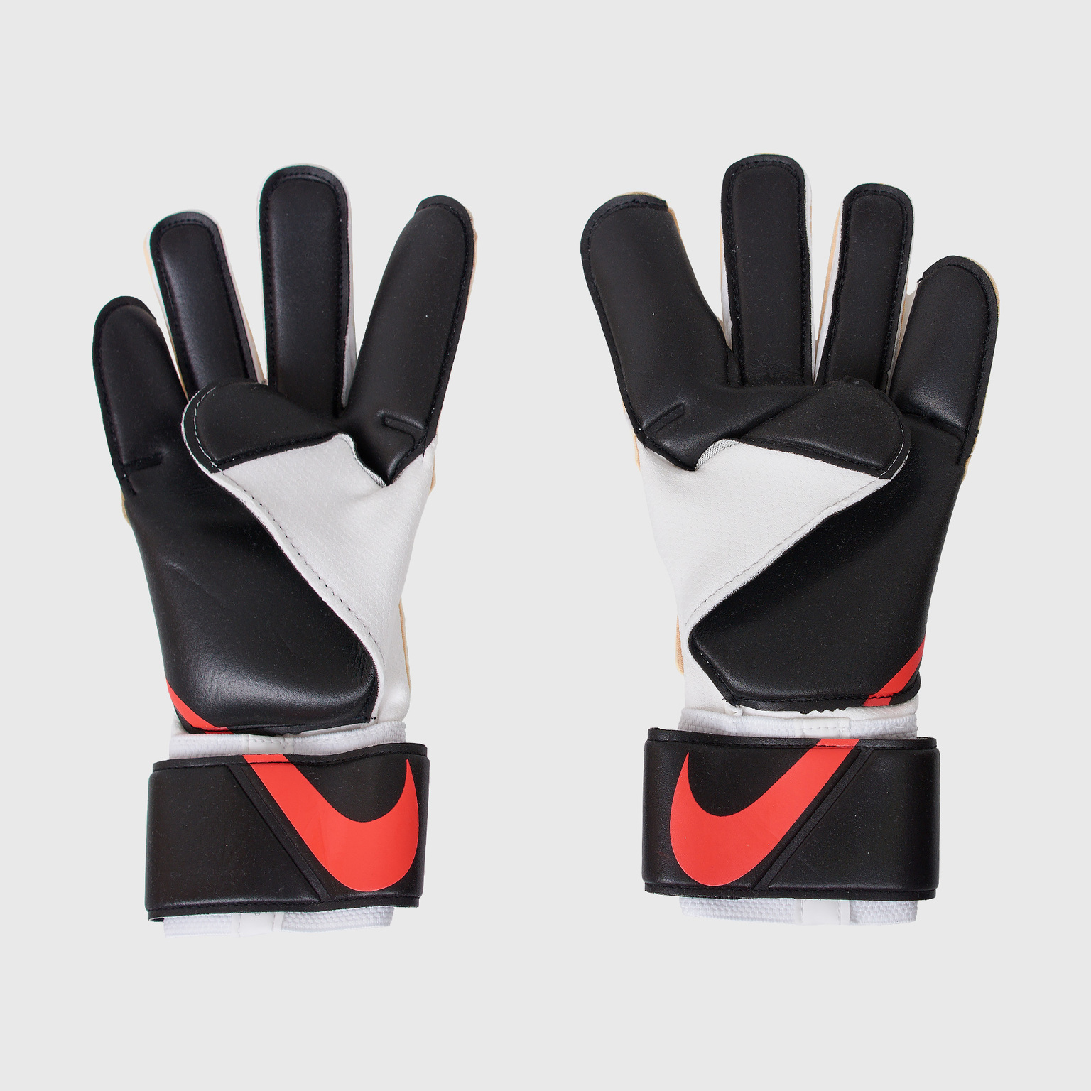 Перчатки вратарские Nike Grip-3 CN5651-101