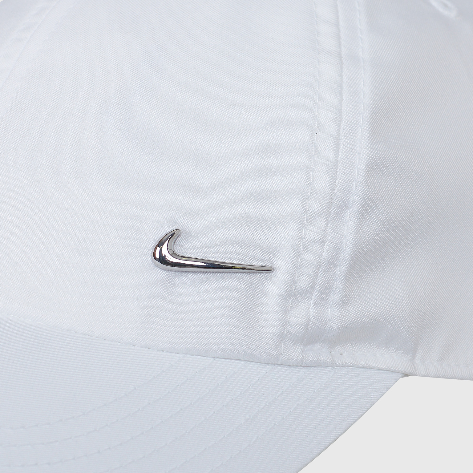 Бейсболка детская Nike H86 Cap Metal Swoosh AV8055-100