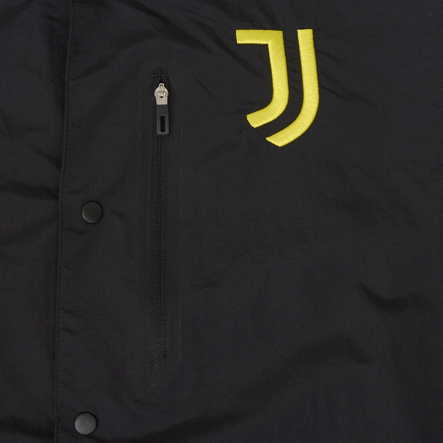 Куртка Adidas Juventus Travel Coach GR2909