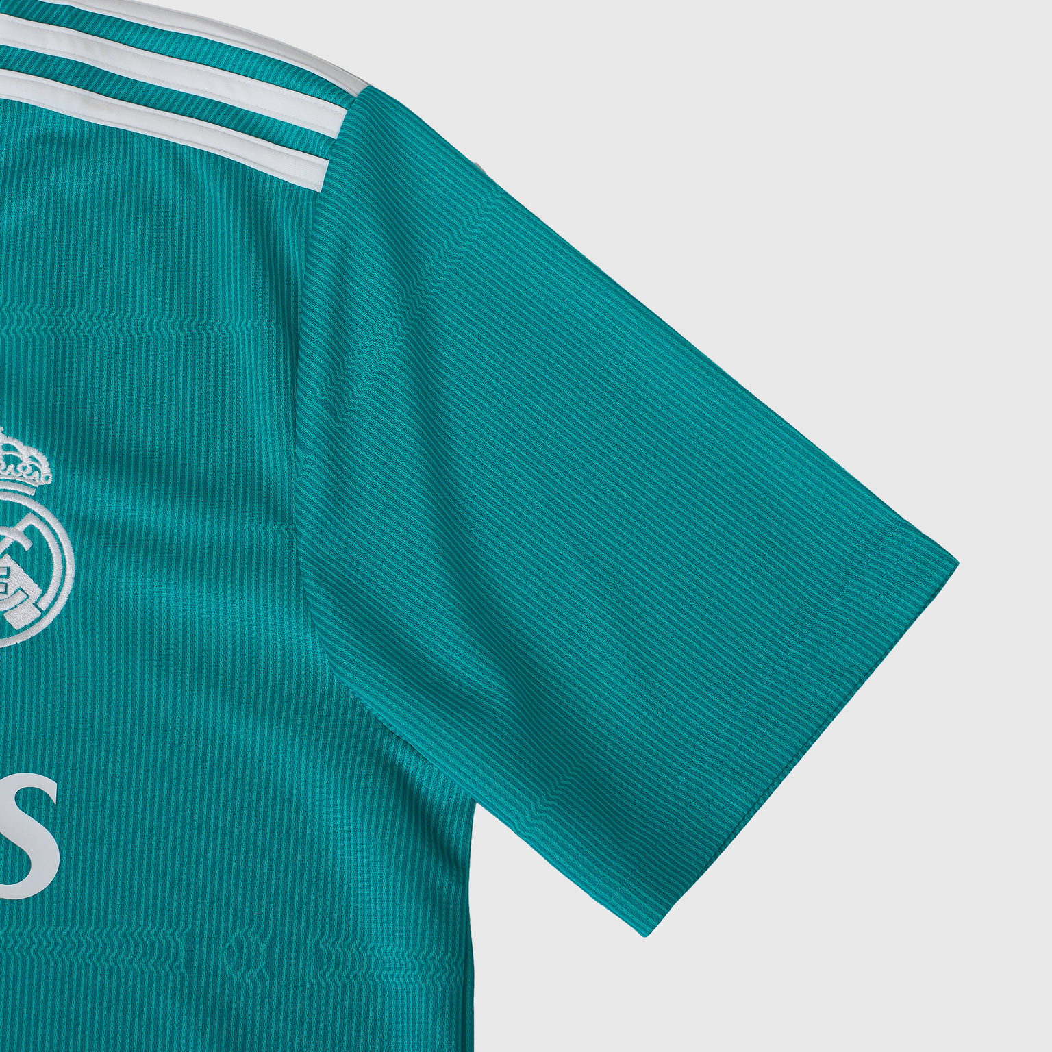 Футболка резервная Adidas Real Madrid сезон 2021/22