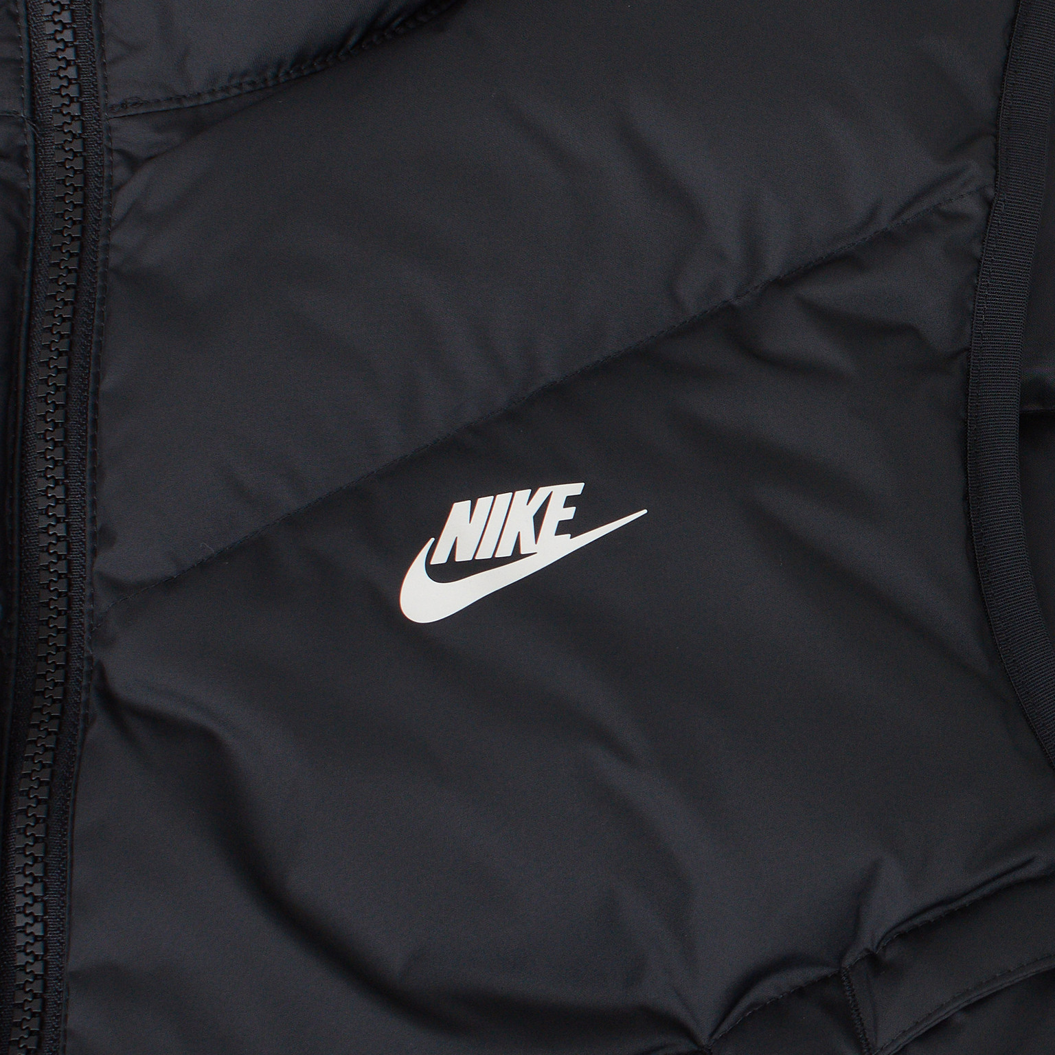 Жилет Nike Windrunner DD6817-010