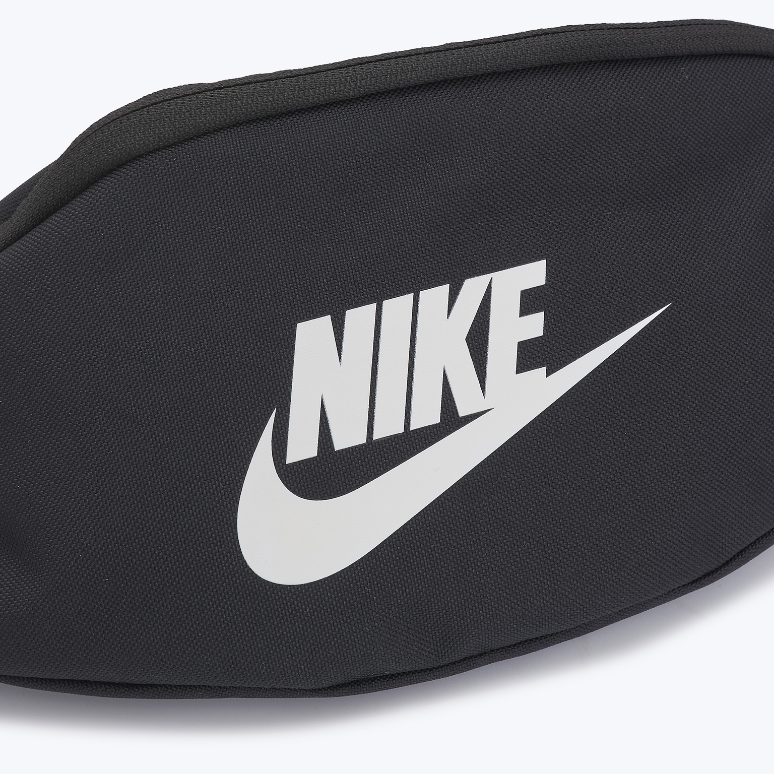 Сумка на пояс Nike Heritage DB0490-010