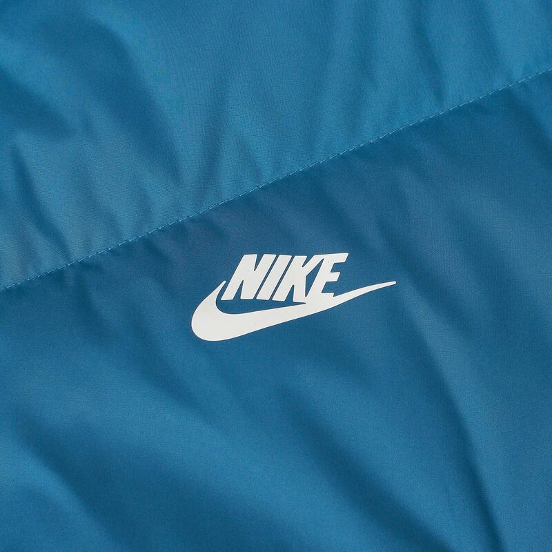 Пуховик Nike Storm-Fit Windrunner DD6795-415