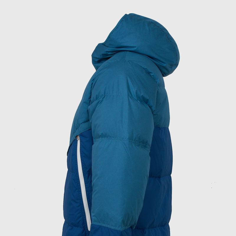 Пуховик Nike Storm-Fit Windrunner DD6795-415