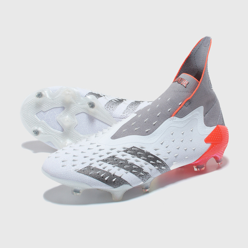 Бутсы Adidas Predator Freak + FG FY6239