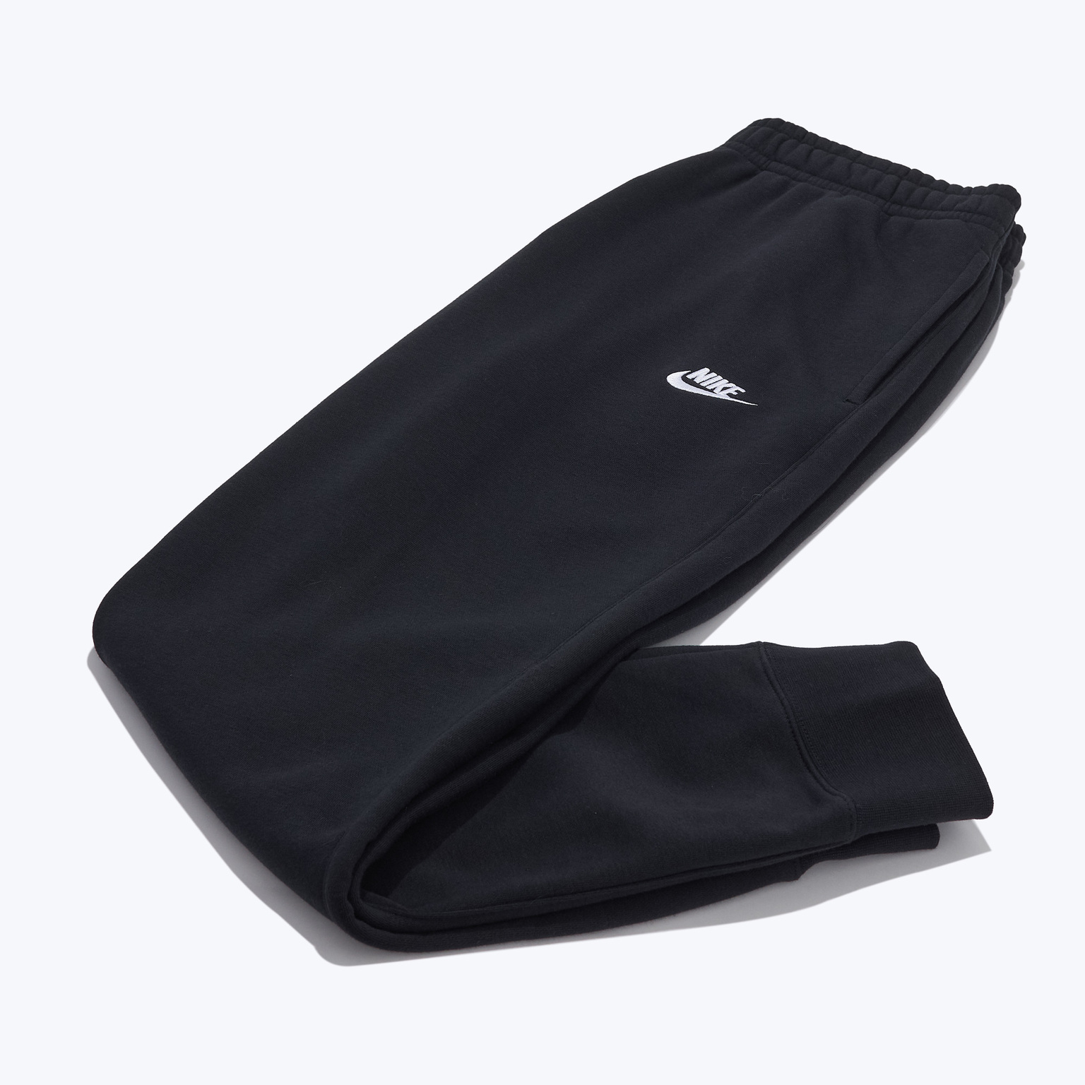 Брюки Nike Club Jogger BV2671-010