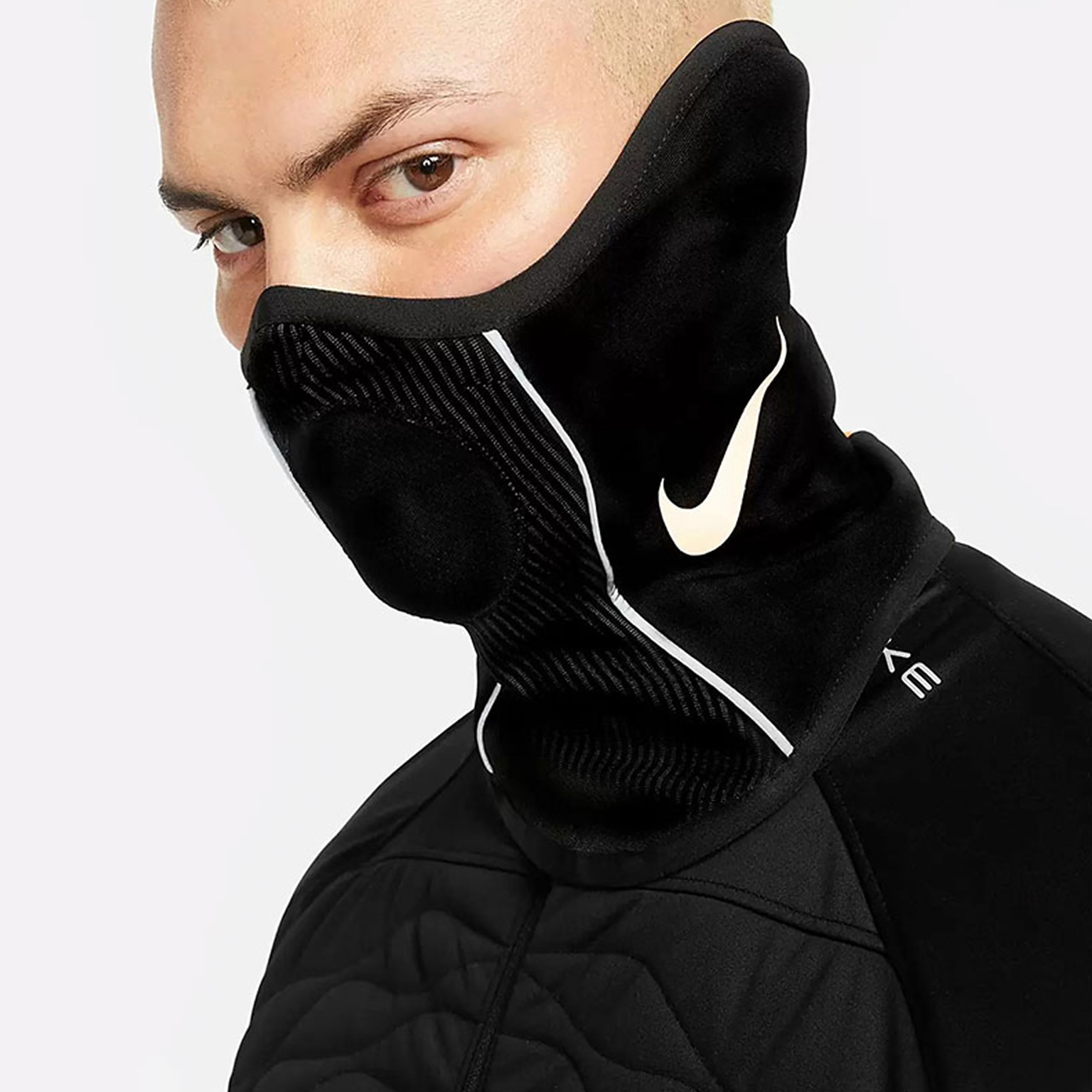 Лицо найк. Nike Strike Snood Winter. Nike Snood Winter Warrior. Снуд Nike Dri-Fit Strike Winter Warrior. Nike Dri-Fit Strike Snood.