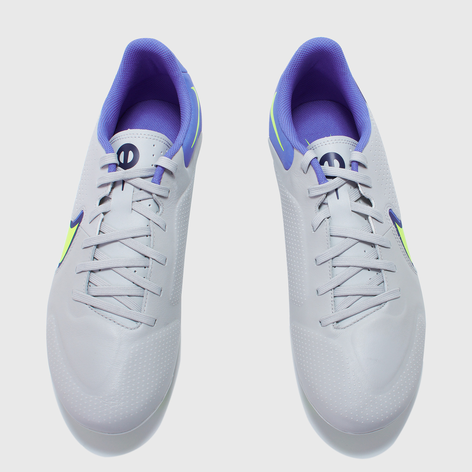 Бутсы Nike Tiempo Legend 9 Academy FG/MG DA1174-075