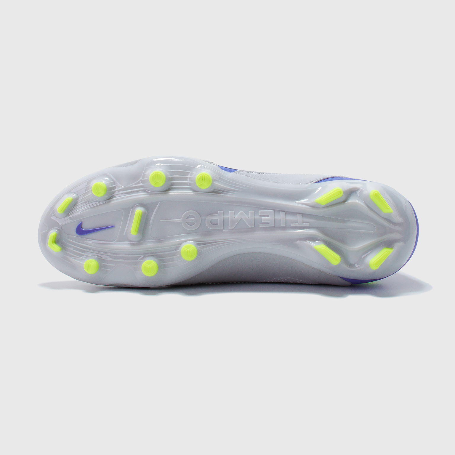 Бутсы Nike Tiempo Legend 9 Academy FG/MG DA1174-075