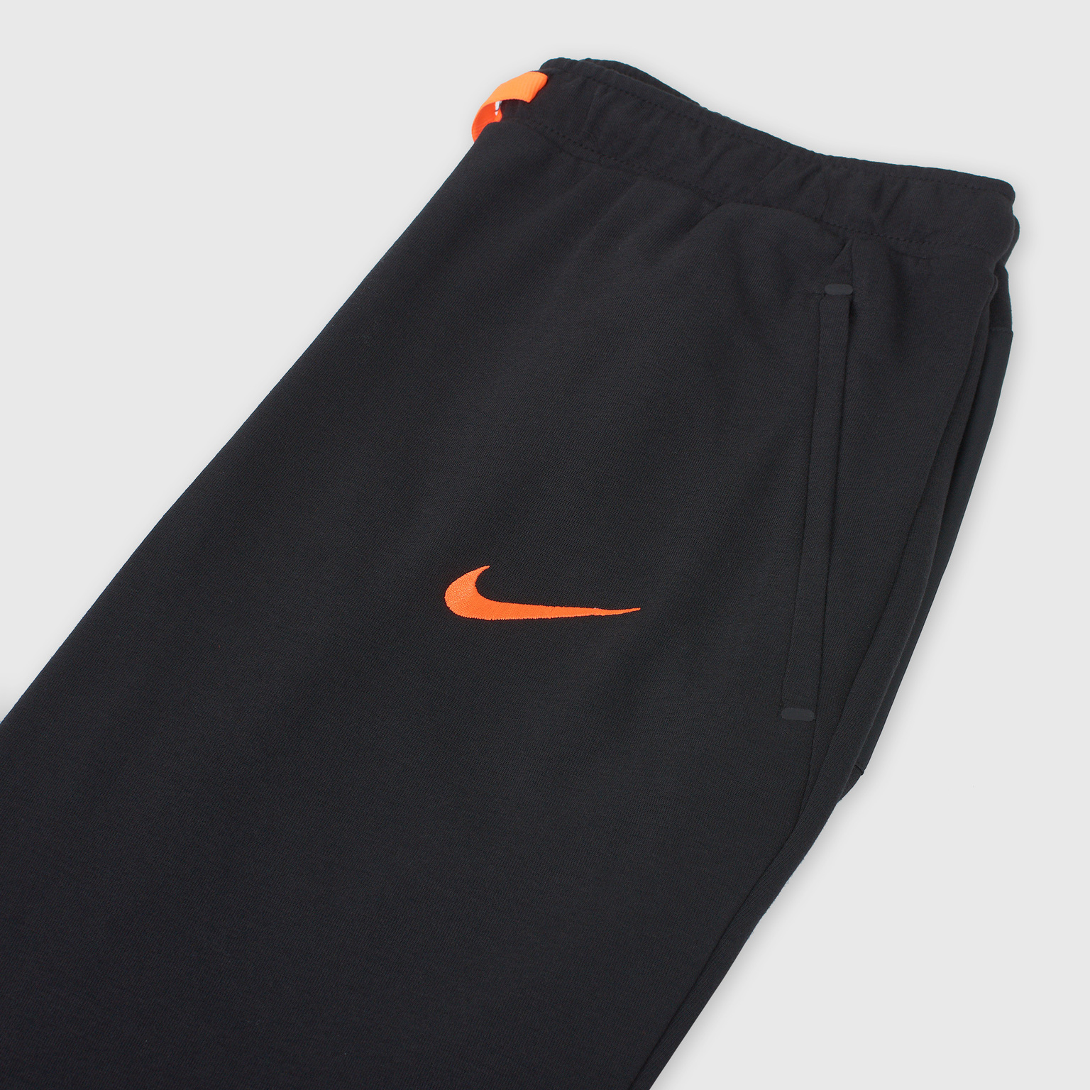 Брюки Nike Chelsea Travel Fleece DB7872-014