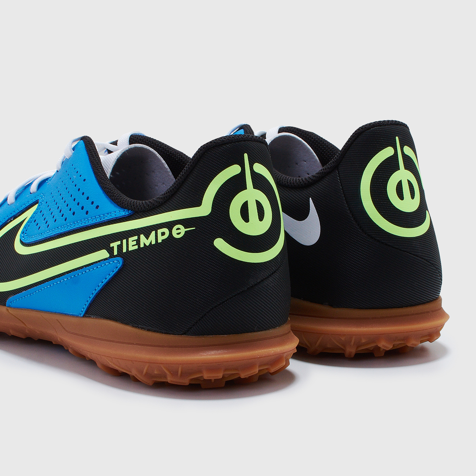 Шиповки Nike Tiempo Legend 9 Club TF DA1193-403