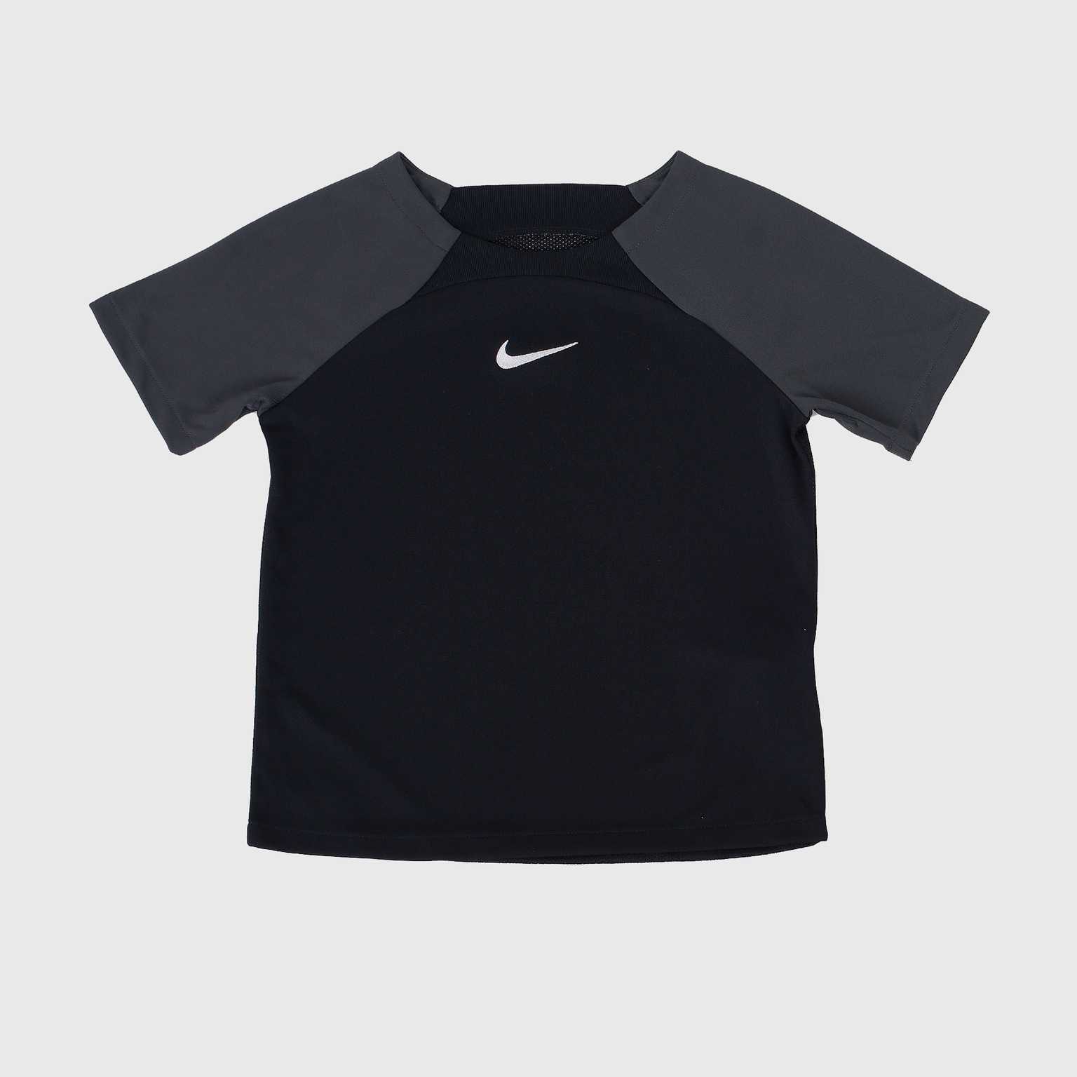 Комплект детской формы Nike Academy DH9484-013