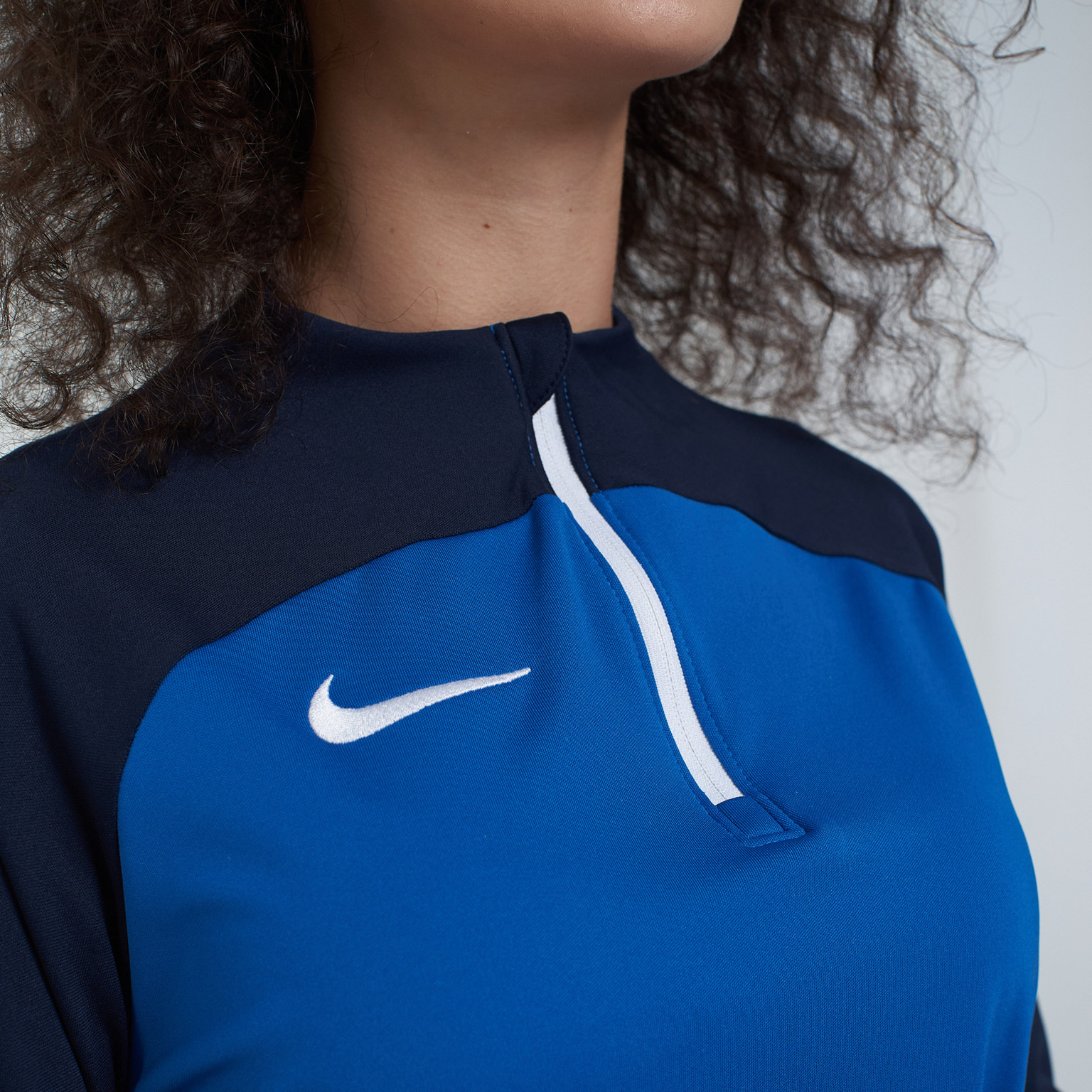 Свитер тренировочный женский Nike Academy DF Dril Top DH9246-463