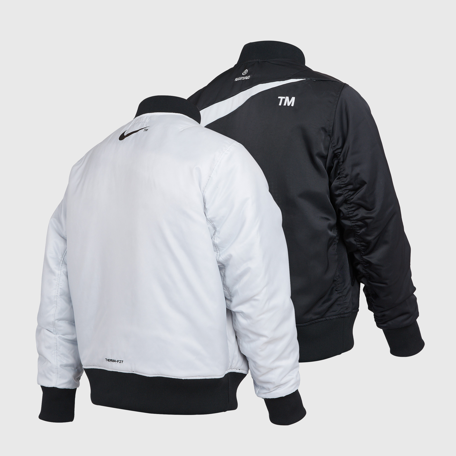 Куртка утепленная двусторонняя Nike Swoosh Bomber DD6055-010