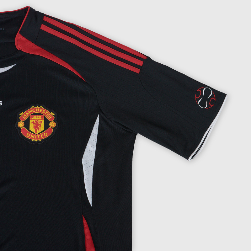 Футболка игровая Adidas Manchester United Teamgeist H13905