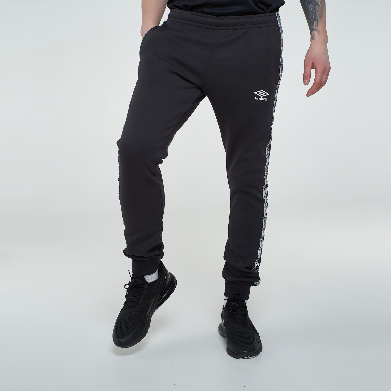 Брюки Umbro Taped Jogger 65779U-060