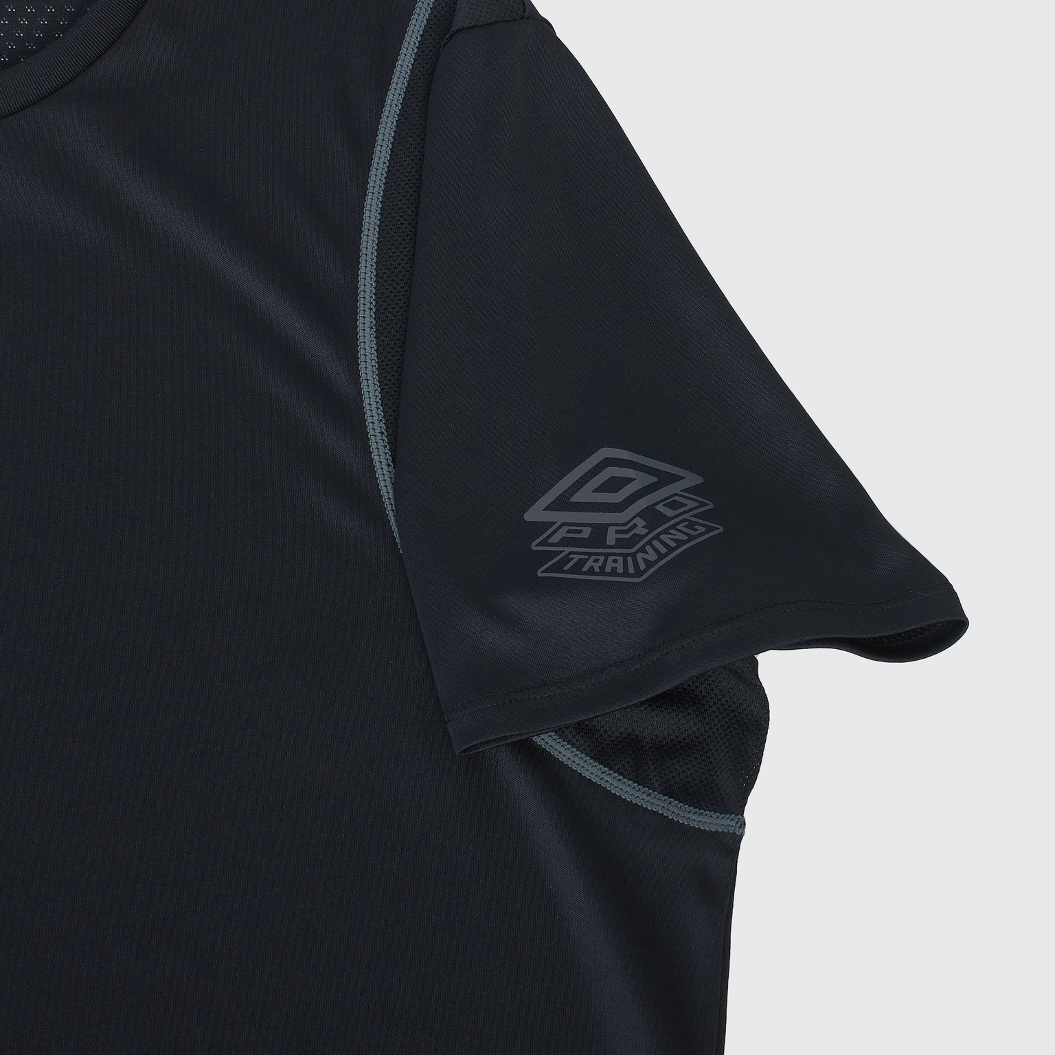 Футболка тренировочная Umbro Pro Training Tee 65844U-KMK